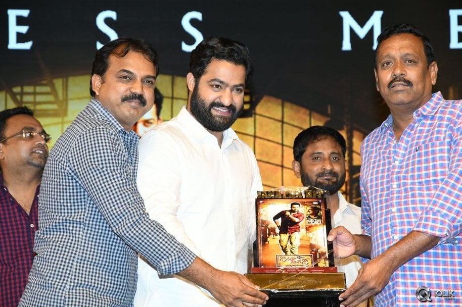 Janatha-Garage-Movie-Success-Celebrations